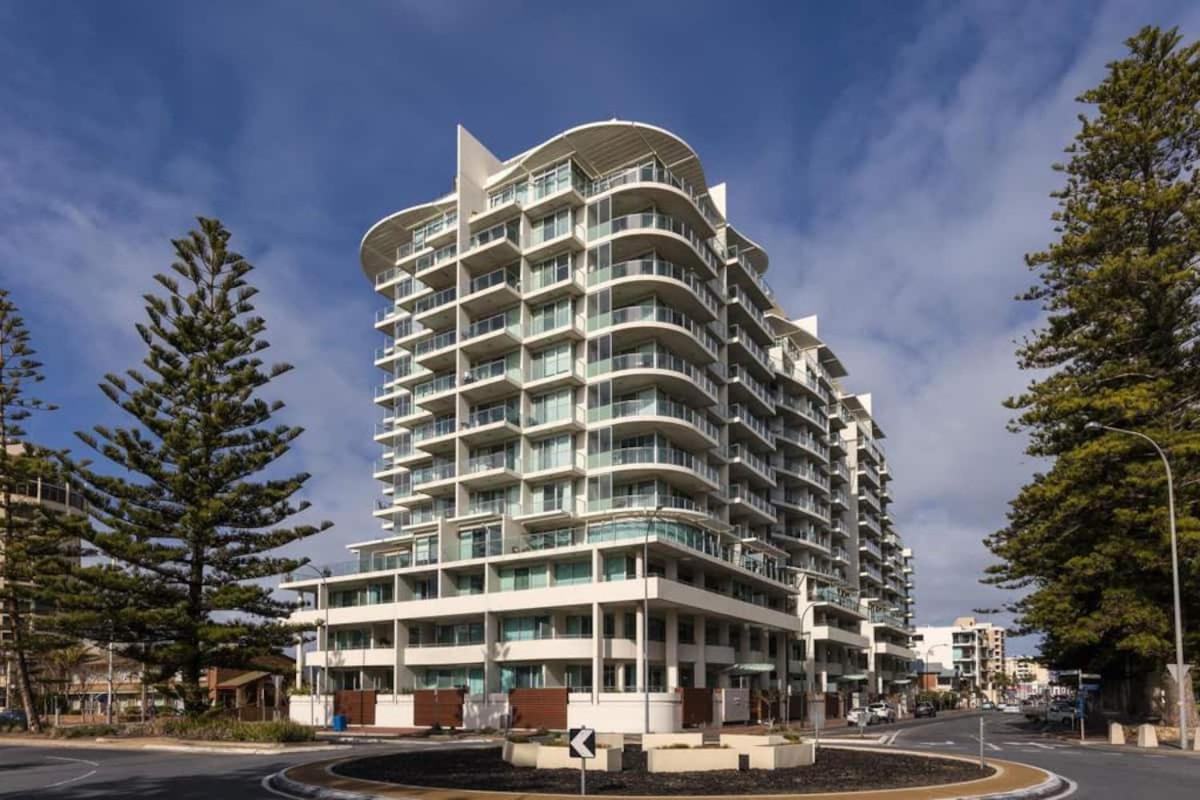 Cityviews @ Glenelg * Pool/Beach * Free Parking * Apartment Exterior photo